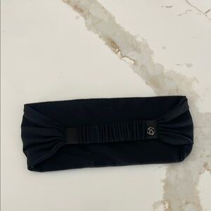 Lululemon Black elastic Headband